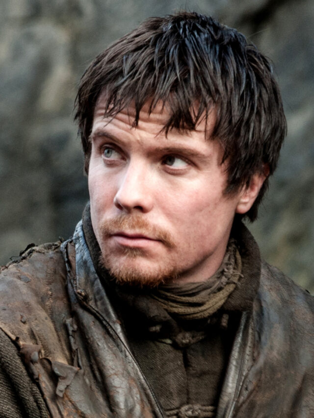 Game of Thrones Actor Gendry Unknown Facts, Cars, Partner, House, Net worth, Wiki